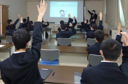 スマホ・ケータイ安全教室（１学年）