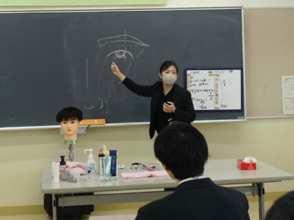 身だしなみ講座（３学年）