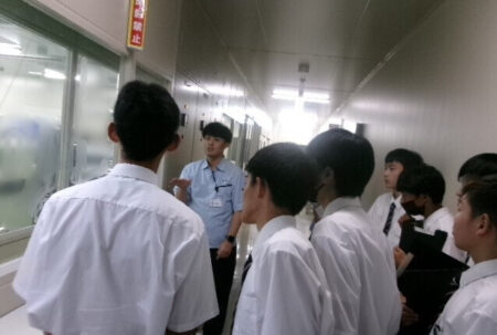 企業見学（１学年）