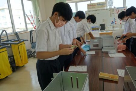 令和７年度 後期生徒会役員選挙と任命式
