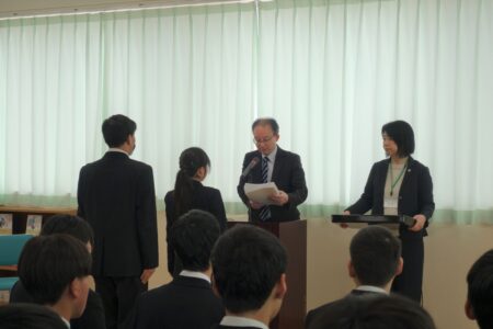 令和７年度　修了式