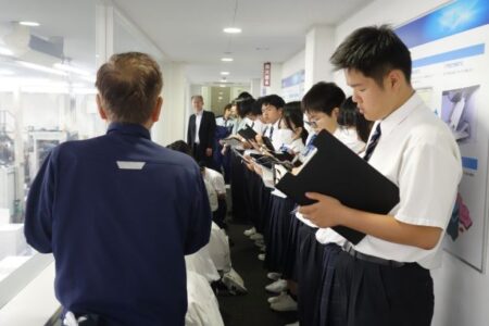 企業見学（１学年）