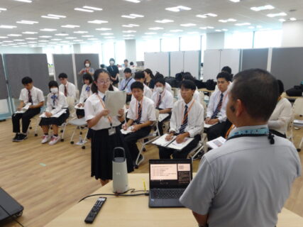 第３学年　修学旅行①　研修の様子（東京・千葉方面）